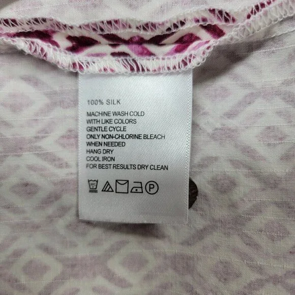 Tommy Bahama XL Button Front Red Geometric Print Silk Shirt Tropical Vacation - Picture 6 of 8